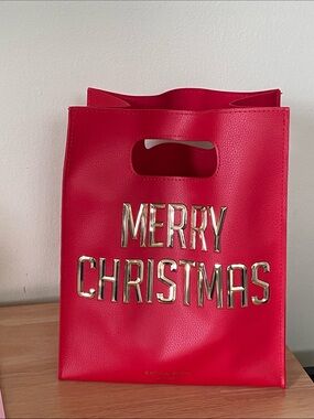 Bath & Body Works Red Holiday Gift Bag with Gold  Merry Christmas.